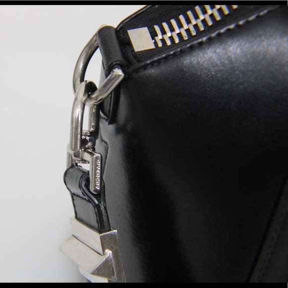 Givenchy Handbag - Picture 7 of 16